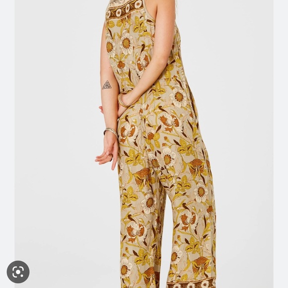 Wallflower Neve Jumpsuit - Picture 3 of 5